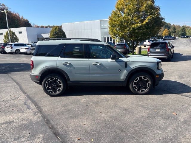 Used 2023 Ford Bronco Sport Outer Banks AWD/4WD image 7