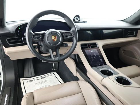 Used 2020 Porsche Taycan Turbo S image 11