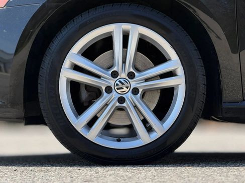 Used 2014 Volkswagen Passat 1.8T SE image 31