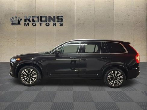 Used 2021 Volvo XC90 T5 Momentum w/ Advanced Package image 2