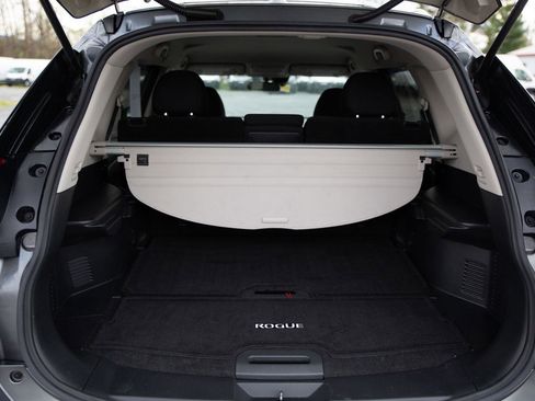 Used 2019 Nissan Rogue S w/ Special Edition Package image 24