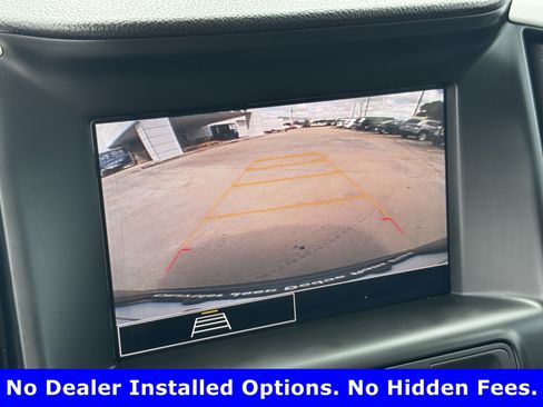 Used 2024 GMC Terrain SLE w/ Driver Convenience Package FWD image 19