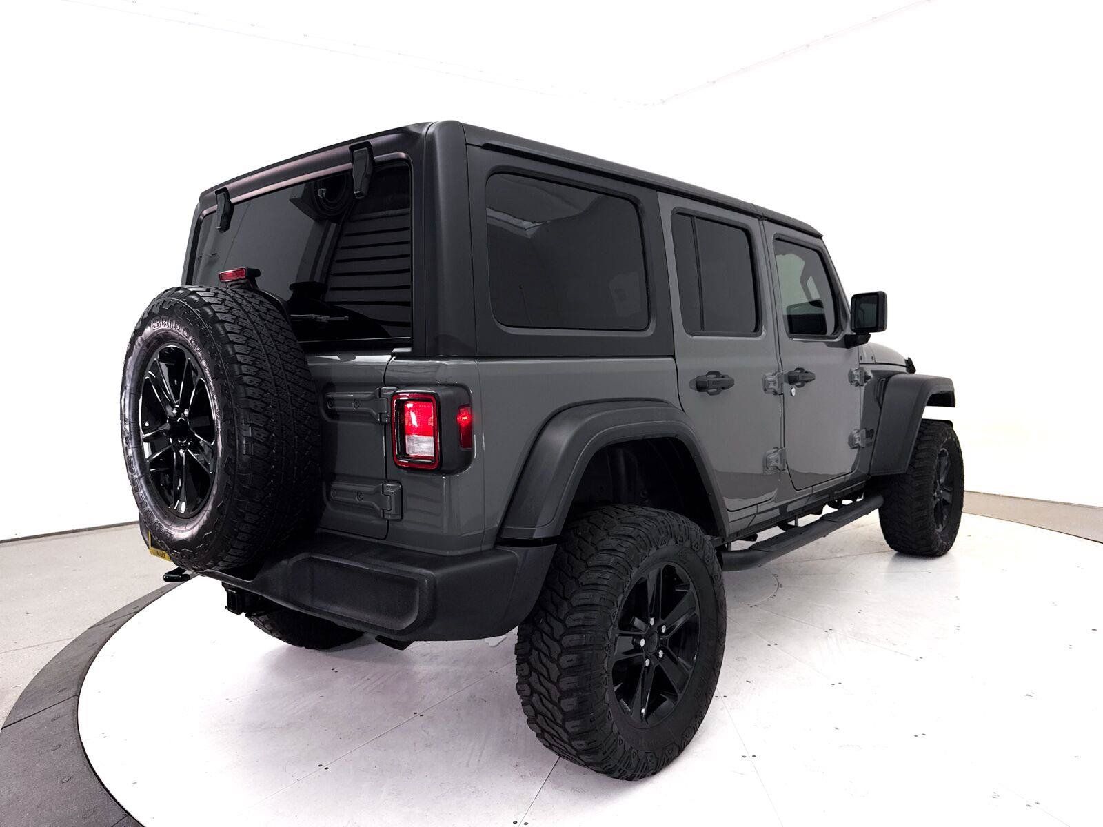 Used 2021 Jeep Wrangler Unlimited Sport AWD/4WD image 17