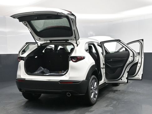 New 2025 MAZDA CX-30 AWD 2.5 S w/ Preferred Package image 19