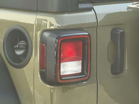 Certified 2025 Jeep Wrangler Unlimited Sport AWD/4WD image 9