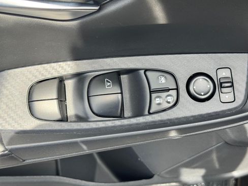 Used 2024 Nissan Sentra SV w/ All-Weather Package FWD image 22