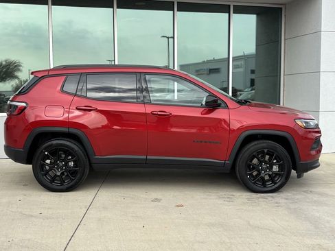New 2026 Jeep Compass Latitude AWD/4WD image 2