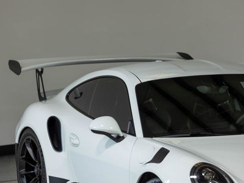 Used 2016 Porsche 911 GT3 RS RWD image 44