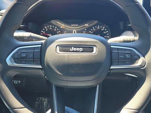 Used 2024 Jeep Compass Latitude AWD/4WD image 26