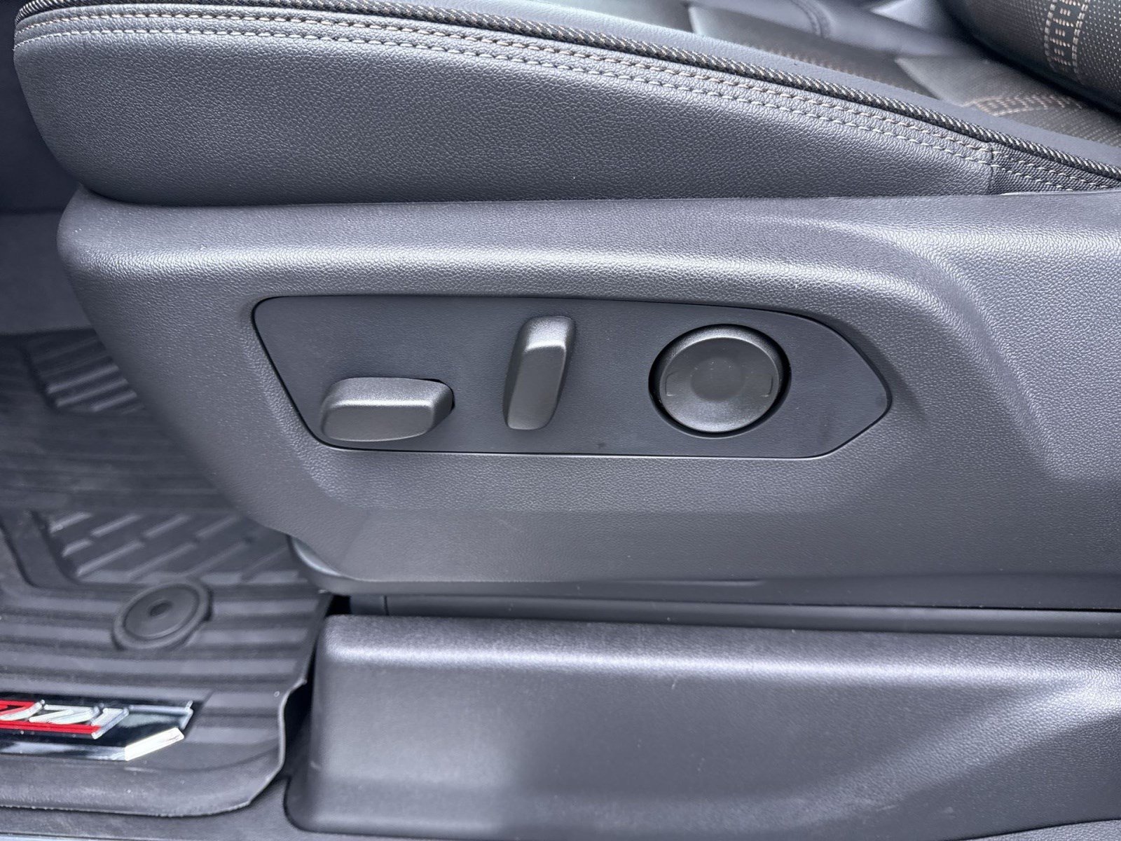 New 2026 Chevrolet Silverado 2500 High Country w/ High Country Premium Package AWD/4WD image 11