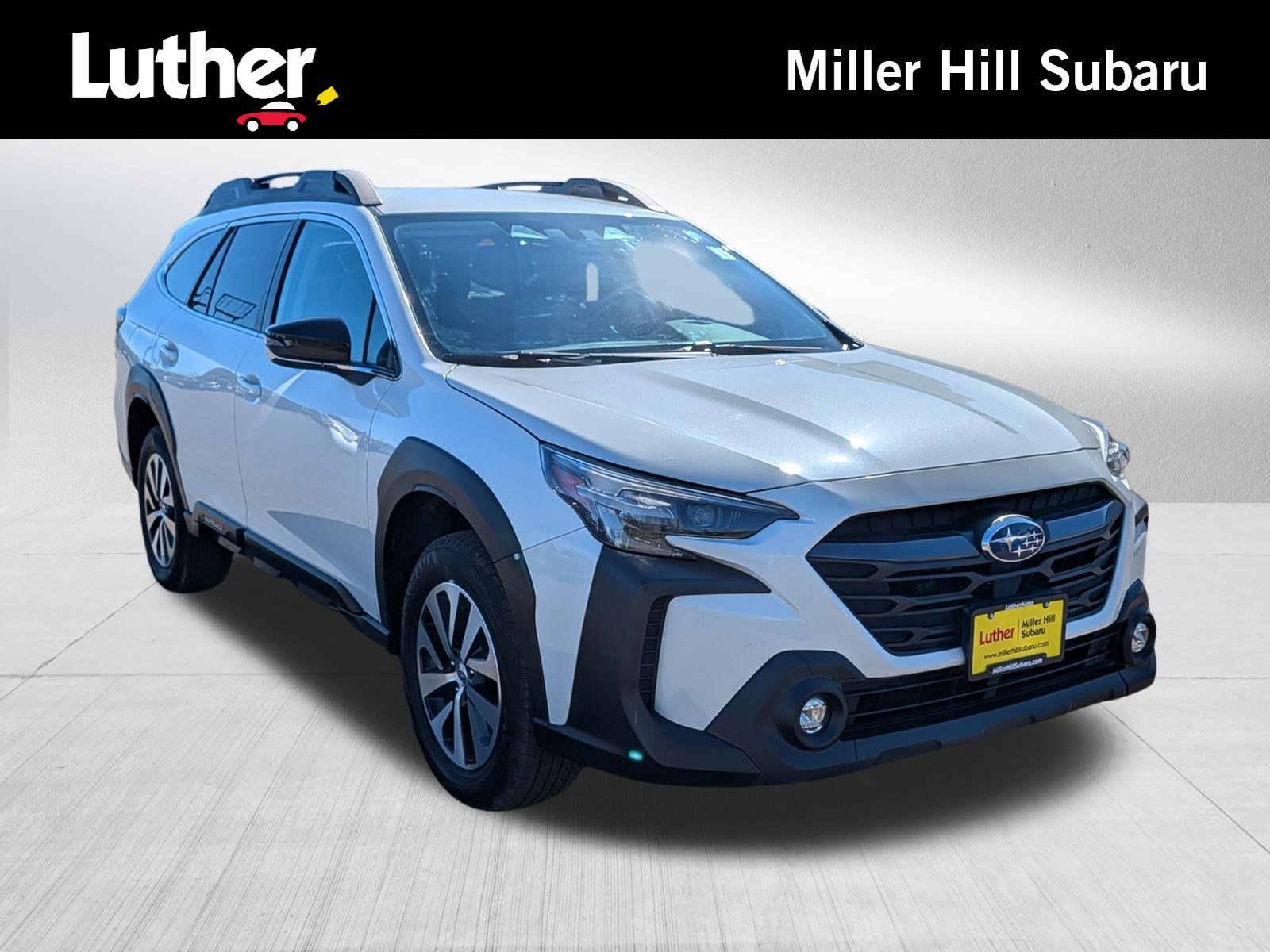 Used 2024 Subaru Outback Premium AWD/4WD image 1