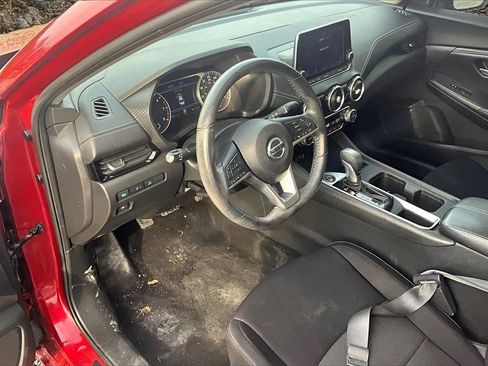 Used 2021 Nissan Sentra SV image 12