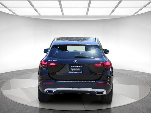 Certified 2026 Mercedes-Benz GLA 250 image 3