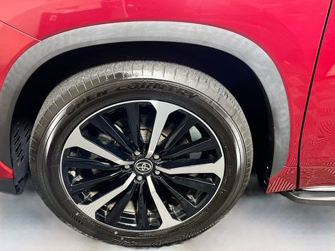 Used 2022 Toyota Highlander XSE image 13