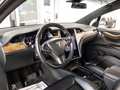 Used 2020 Tesla Model X Long Range AWD/4WD image 21