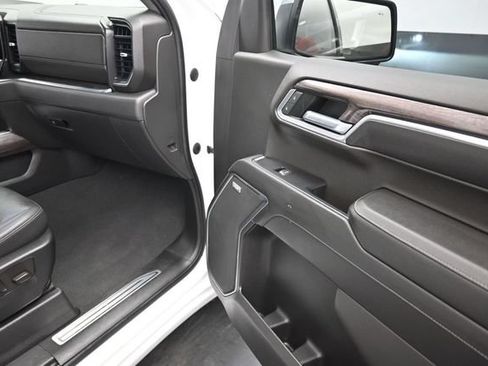 Used 2022 Chevrolet Silverado 1500 LTZ w/ Max Trailering Package AWD/4WD image 25