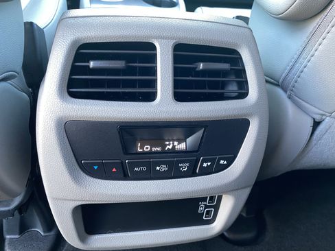 Used 2021 Honda Pilot EX-L image 17