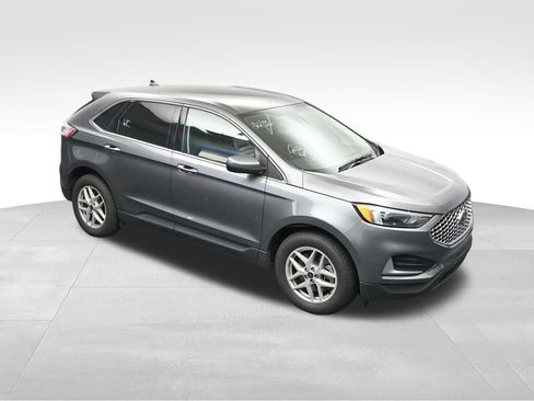 Used 2024 Ford Edge SEL image 23