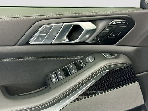 New 2026 BMW X7 xDrive40i AWD/4WD image 23