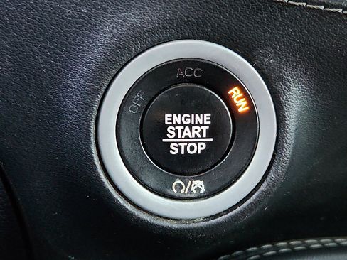 Used 2023 Dodge Challenger GT w/ Plus Package image 16