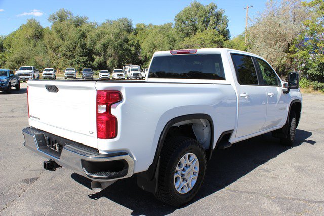 Used 2023 Chevrolet Silverado 2500 LT AWD/4WD image 16