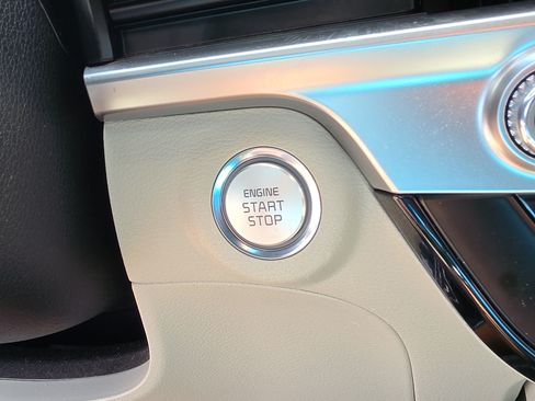 Certified 2024 Kia Telluride S FWD image 27