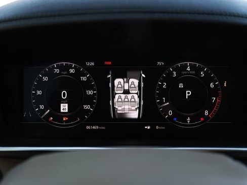 Used 2018 Land Rover Range Rover HSE image 18