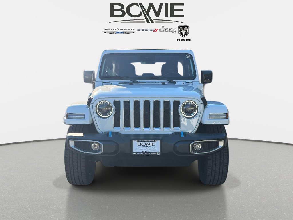 Used 2023 Jeep Wrangler Unlimited Sahara w/ Cold Weather Group AWD/4WD image 6