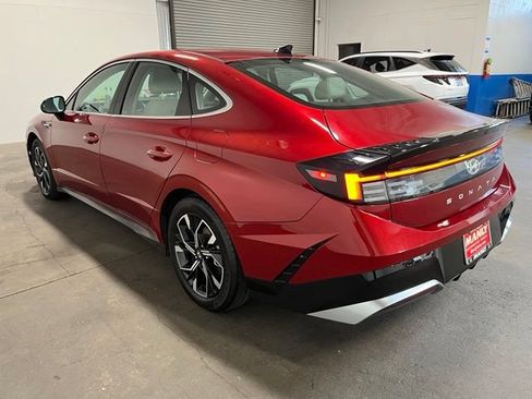 Used 2024 Hyundai Sonata SEL FWD image 5