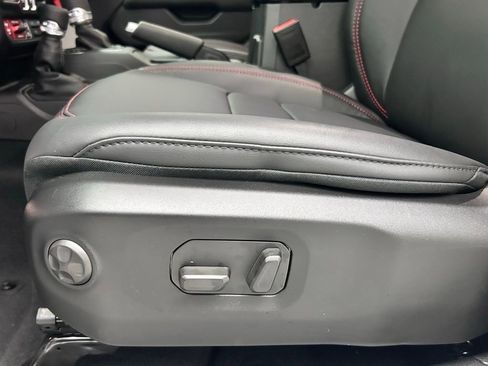 New 2026 Jeep Wrangler Rubicon image 17