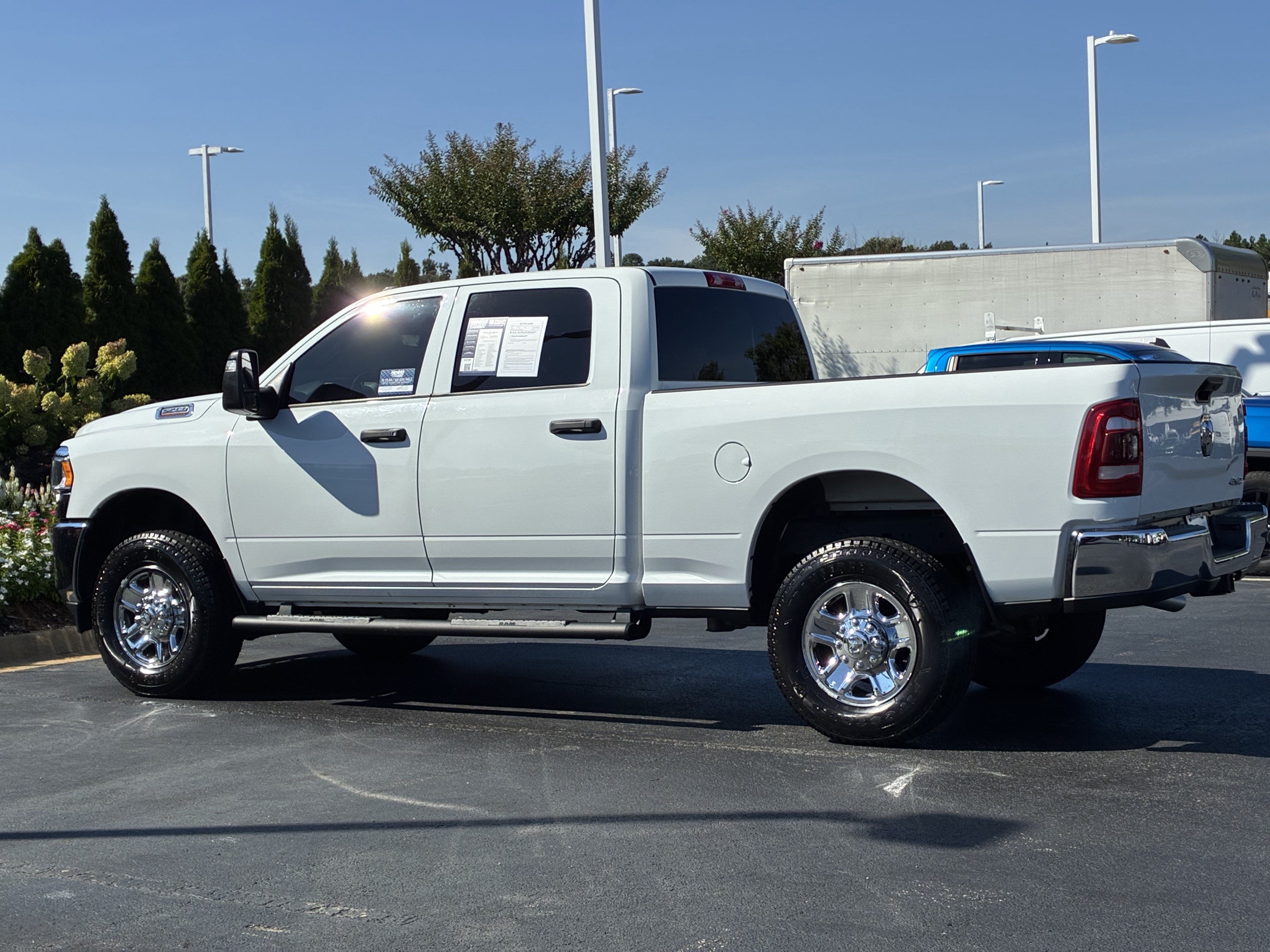 Used 2024 RAM 2500 Tradesman w/ Safety Group AWD/4WD image 9