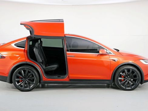 Used 2020 Tesla Model X Long Range image 50
