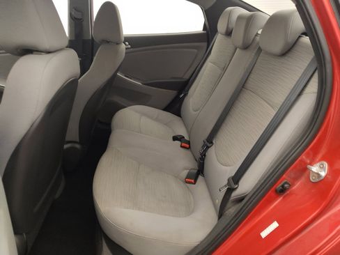 Used 2017 Hyundai Accent SE image 18