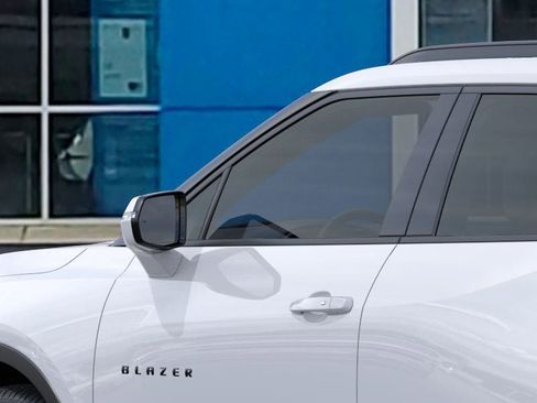 New 2026 Chevrolet Blazer LT image 12