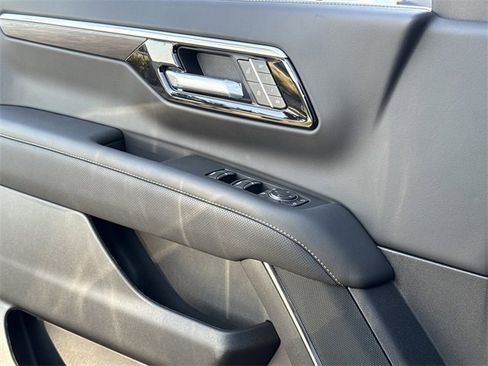 New 2026 Chevrolet Tahoe Premier image 25