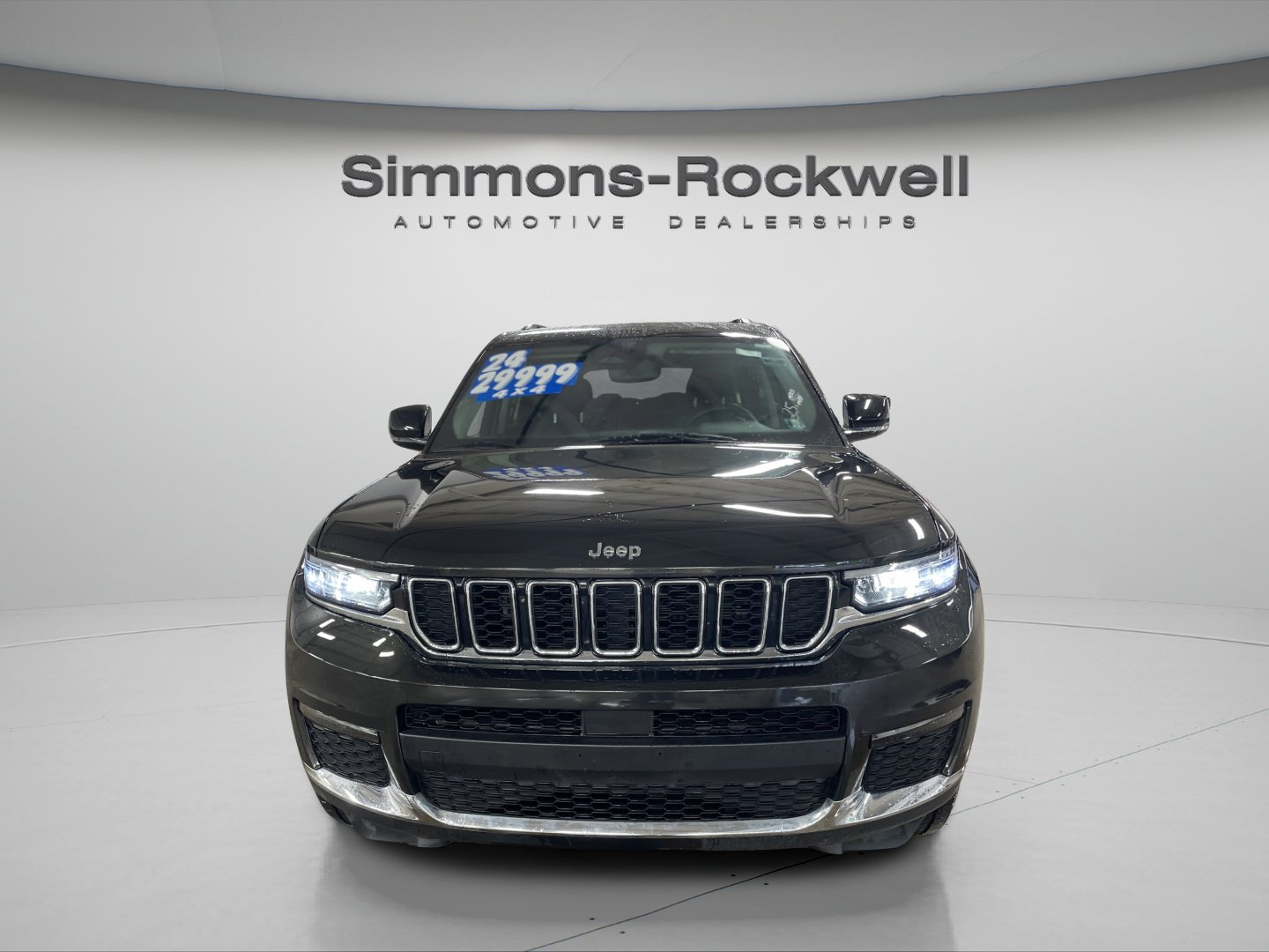 Used 2024 Jeep Grand Cherokee L Limited AWD/4WD image 8