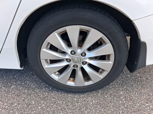 Used 2015 Honda Accord EX-L image 10