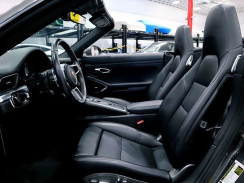 Used 2017 Porsche 911 Carrera S image 17