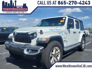 Used 2018 Jeep Wrangler Unlimited Sahara video 1