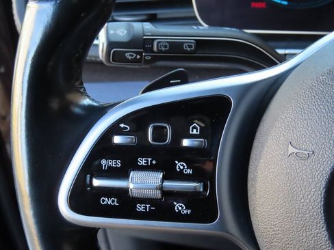 Used 2020 Mercedes-Benz GLE 350 4MATIC image 24