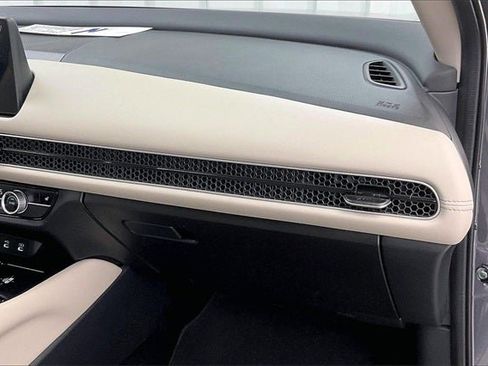 Certified 2026 Honda HR-V EX-L image 18