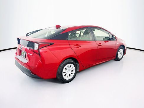 Used 2021 Toyota Prius LE FWD image 9