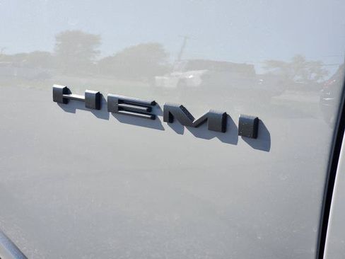 Used 2022 Dodge Durango R/T w/ Blacktop Package AWD/4WD image 35