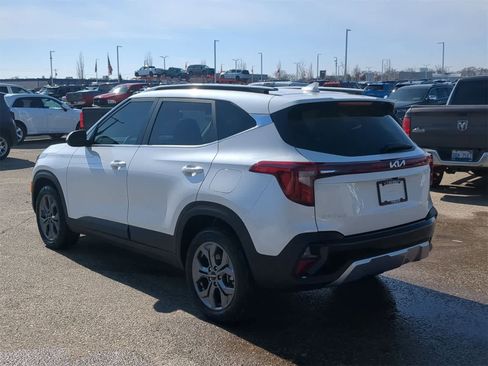 Used 2024 Kia Seltos S image 12
