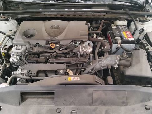 Used 2024 Toyota Camry LE FWD image 14