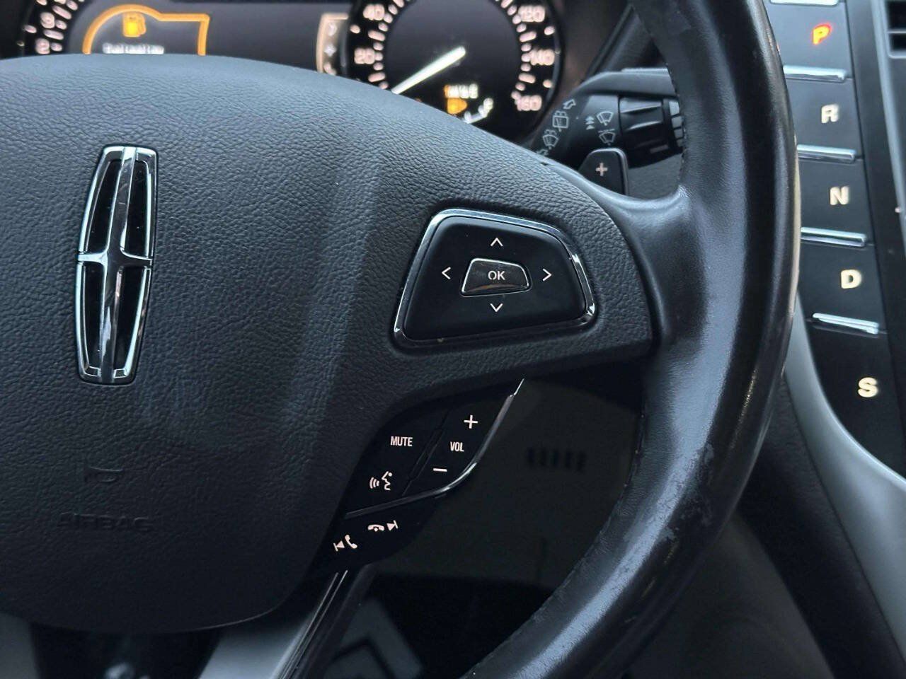 Used 2017 Lincoln MKC Reserve AWD/4WD image 35
