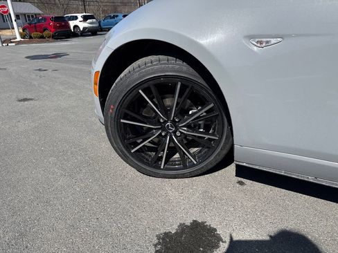 New 2026 MAZDA MX-5 Miata Grand Touring RWD image 27