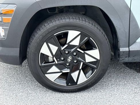 Used 2024 Hyundai Kona SEL AWD/4WD image 7
