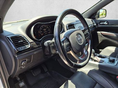Used 2020 Jeep Grand Cherokee Trailhawk w/ Trailhawk Luxury Group AWD/4WD image 10