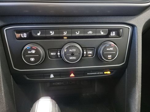 Used 2021 Volkswagen Atlas SE AWD/4WD image 21